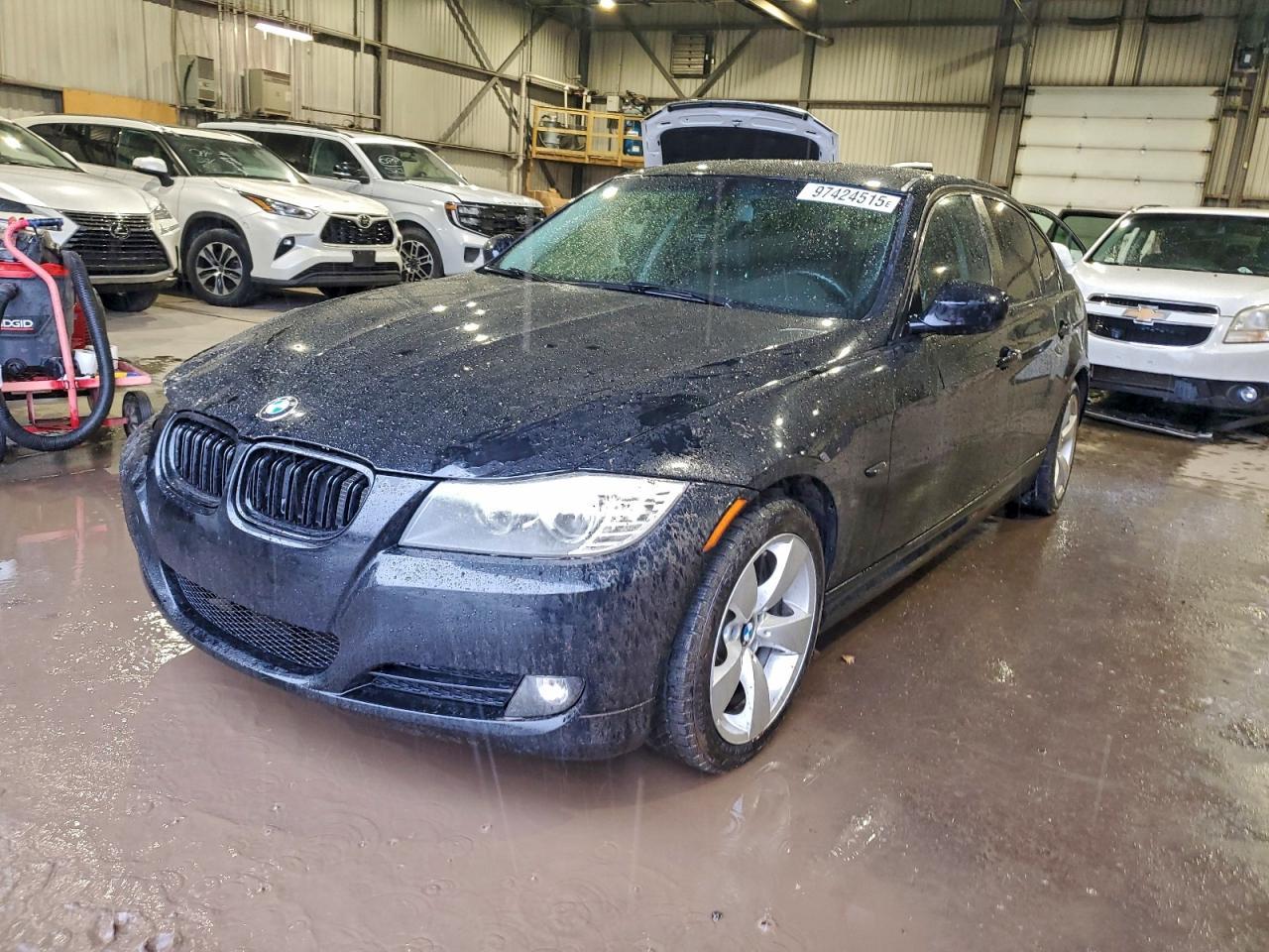 2011 BMW 323 i