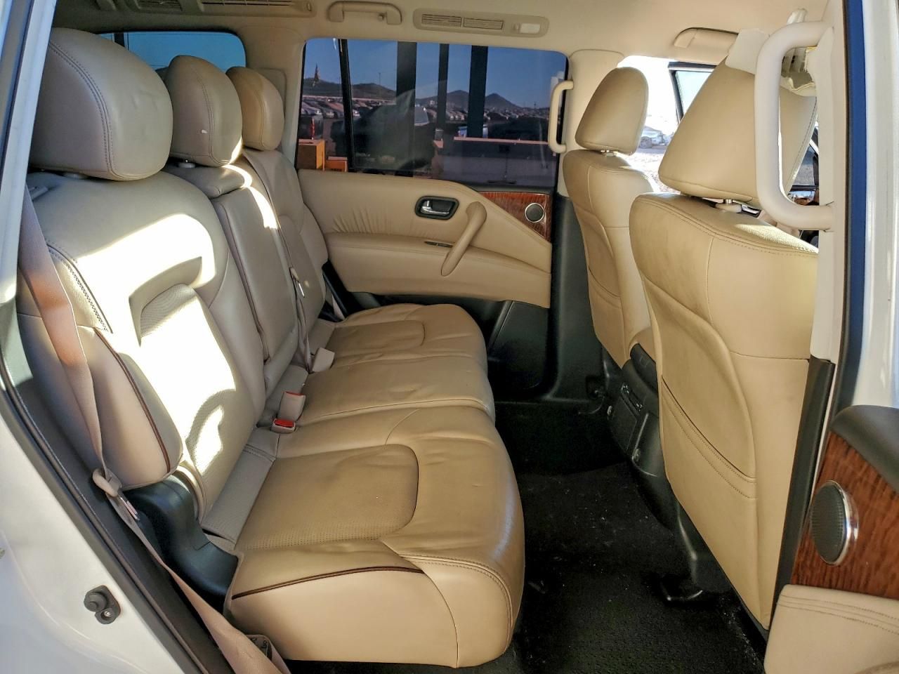 2018 Nissan Armada sv