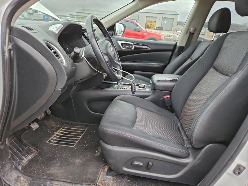 2019 Nissan Pathfinder s