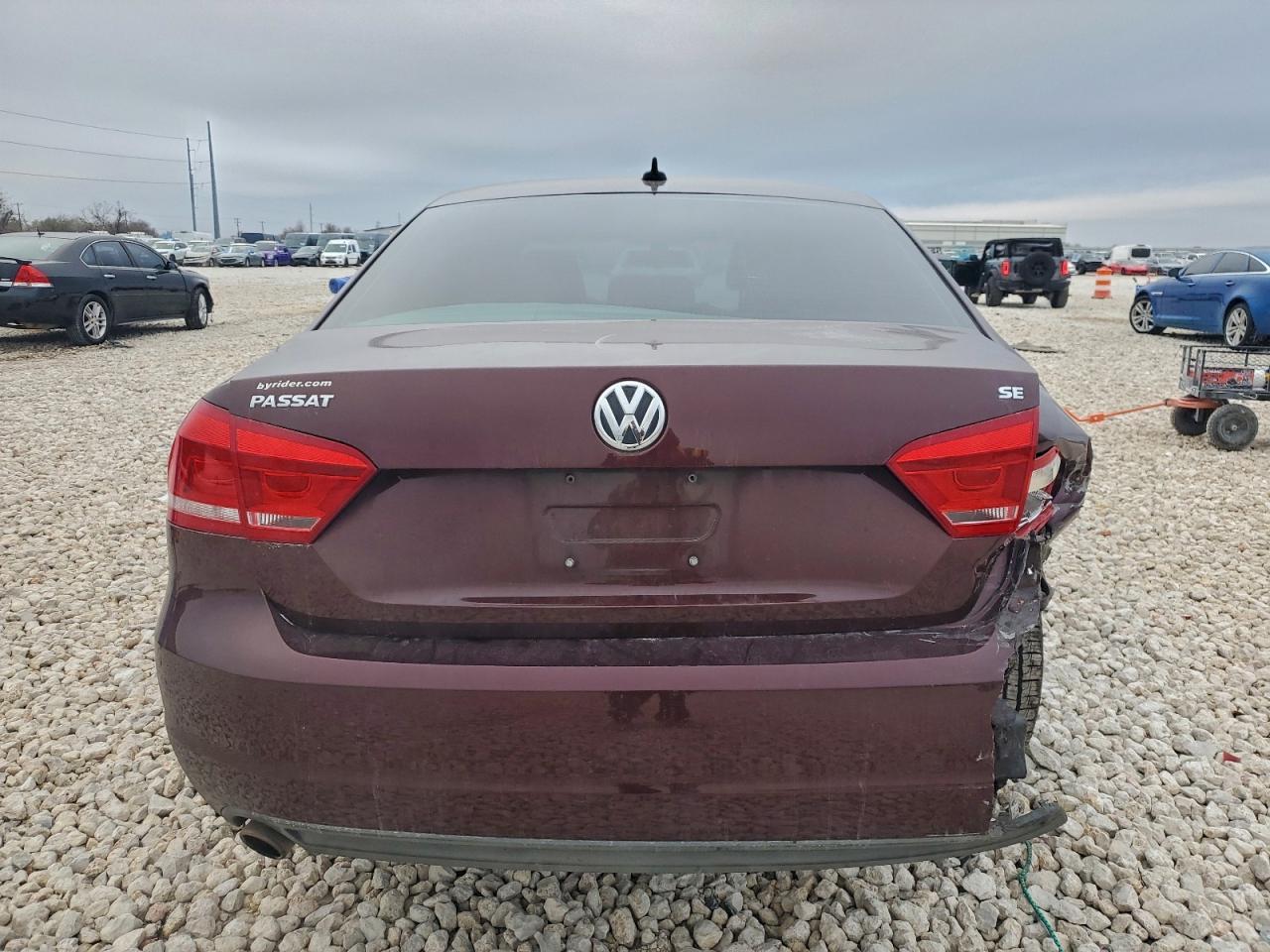 2013 Volkswagen Passat se