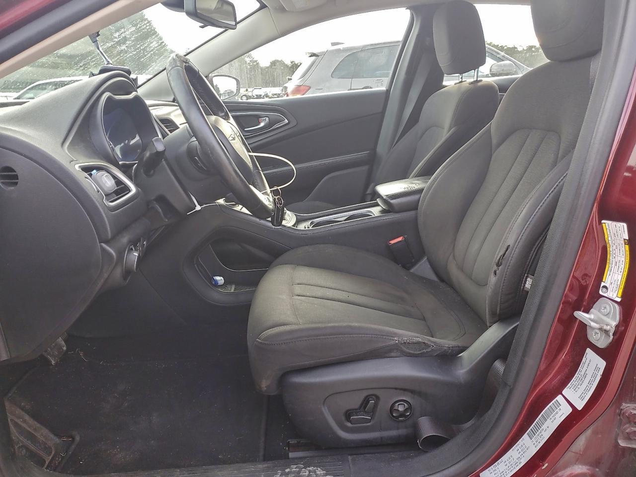 2015 Chrysler 200 Limited