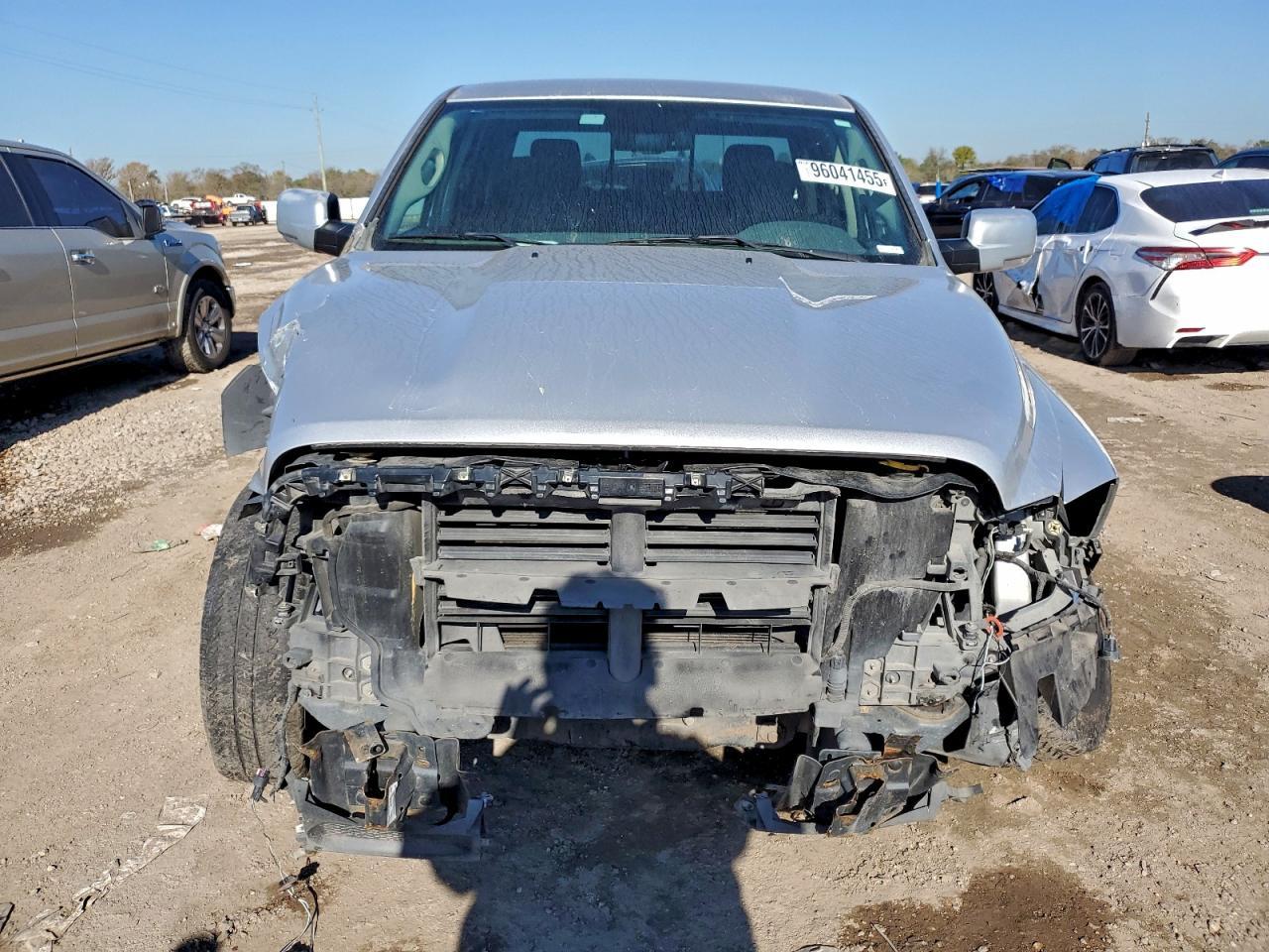 2016 Dodge RAM 1500 SLT