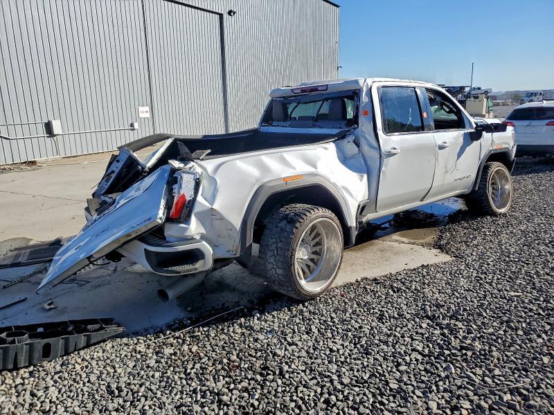 2024 GMC Sierra K2500 AT4