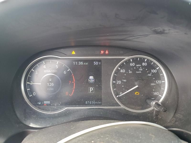 2020 Nissan Kicks sr