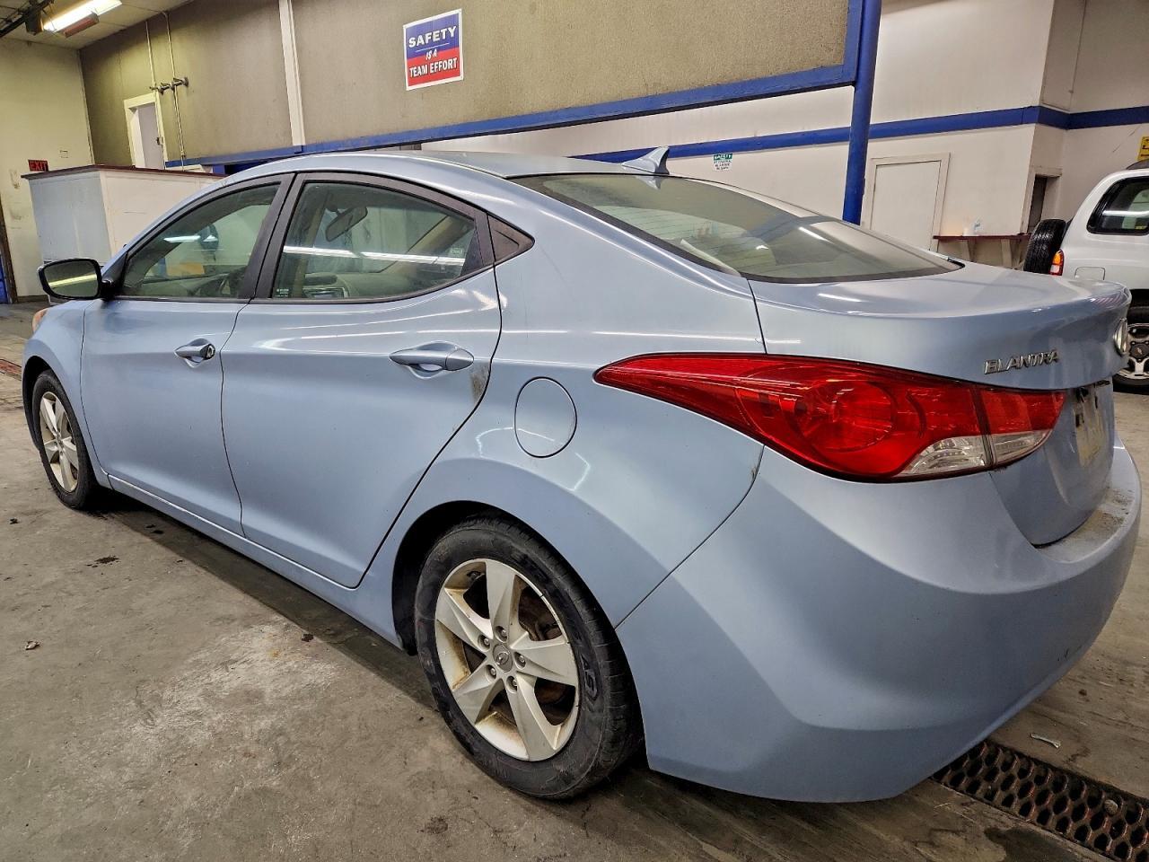 2011 Hyundai Elantra gls