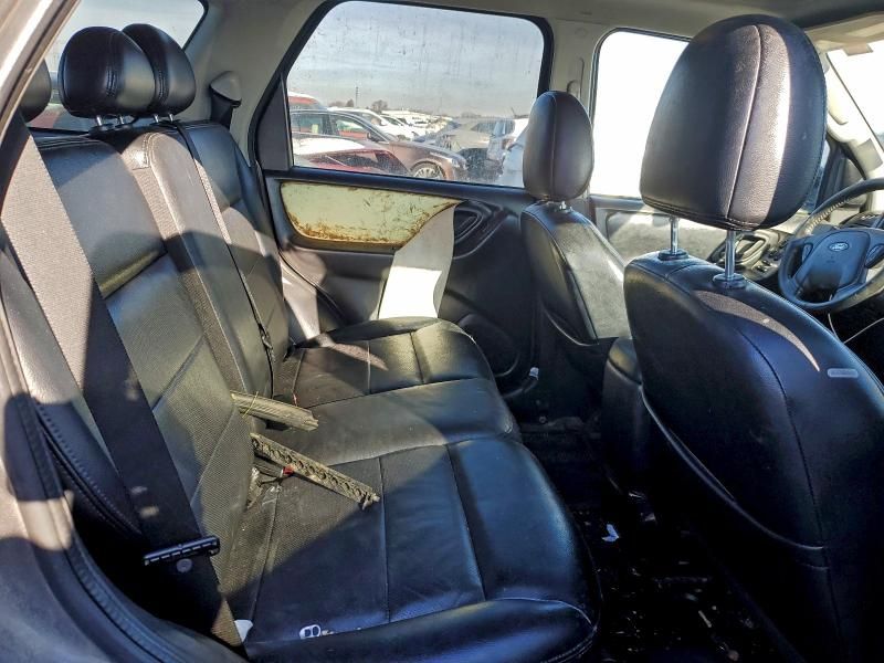 2005 Ford Escape Limited