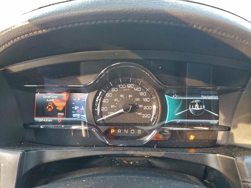 2014 Lincoln Townhouse MKS