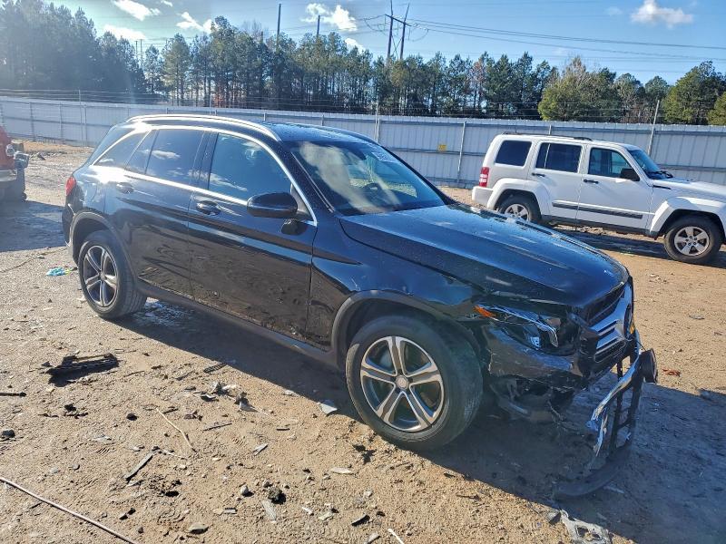 2016 Mercedes-Benz Glc 300