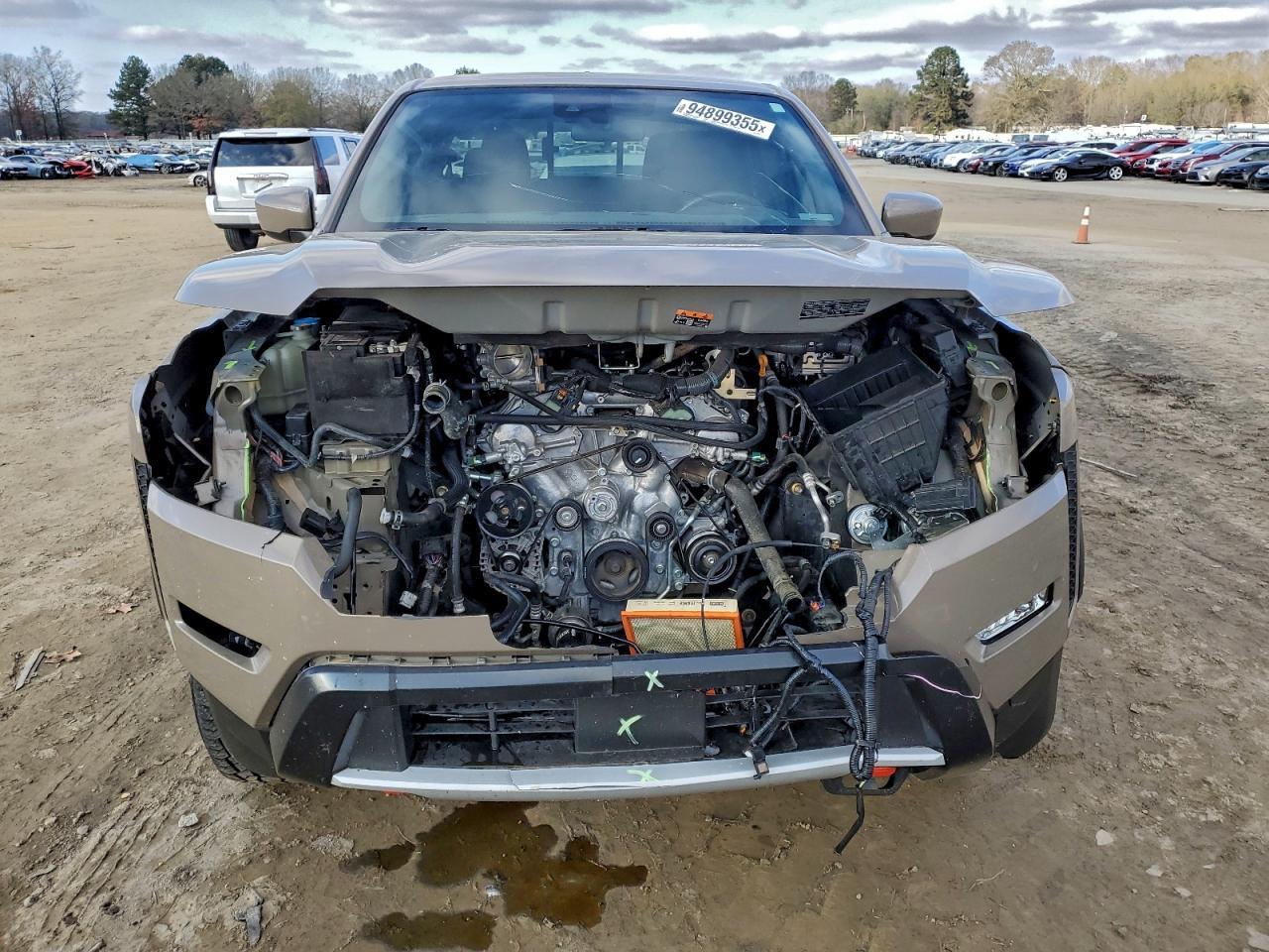 2024 Nissan Frontier s