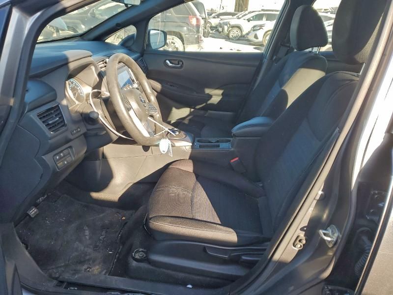 2022 Nissan Leaf s Plus