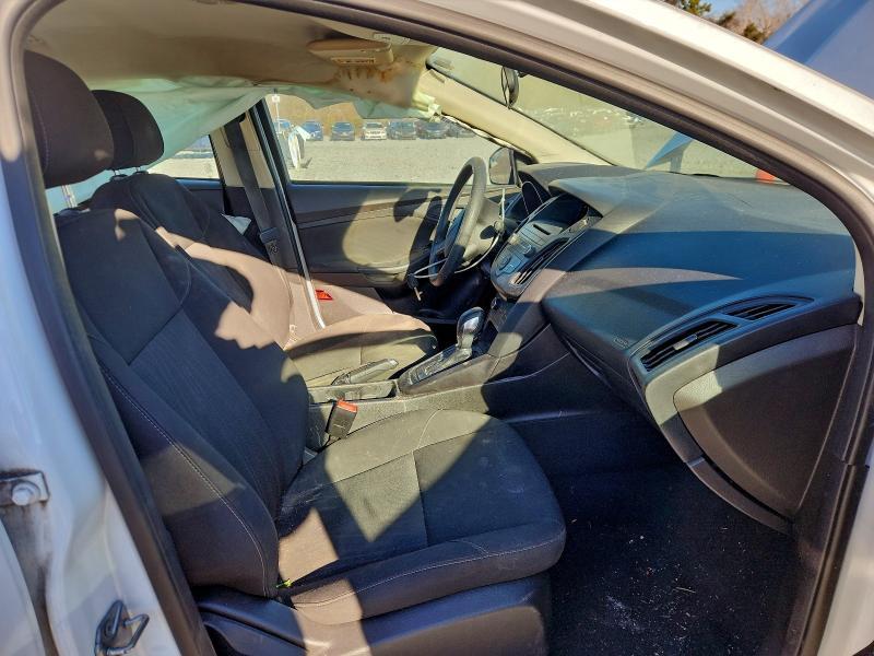 2015 Ford Focus s
