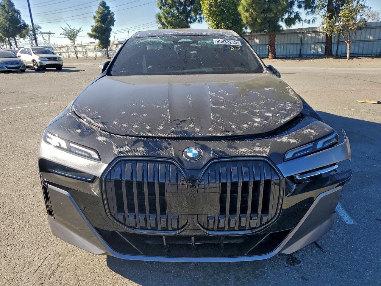 2024 BMW 740 i