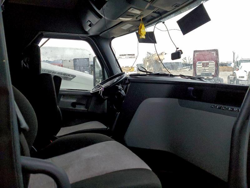 2021 Freigliner 2021 Freightliner Cascadia 126 Semi Truck