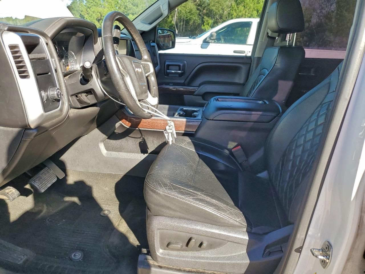 2014 GMC Sierra C1500 slt