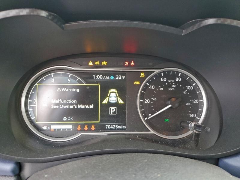 2023 Nissan Versa sv