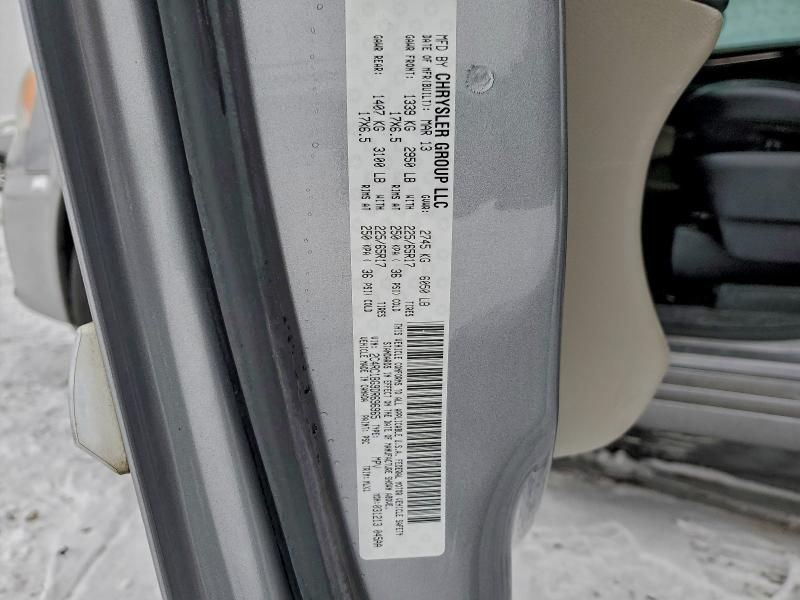 2013 Chrysler Town & Country Touring