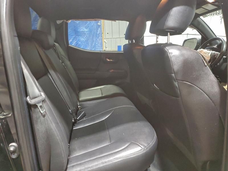 2020 Toyota Tacoma Double cab